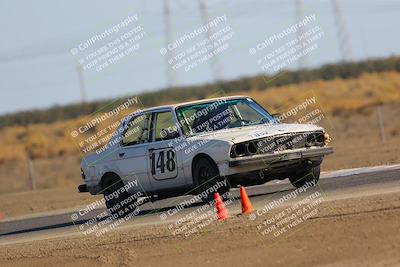 media/Oct-02-2022-24 Hours of Lemons (Sun) [[cb81b089e1]]/915am (I-5)/